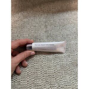 Meaningful Beauty Cindy Crawford New Skin Brightening Decollete & Neck Treatment